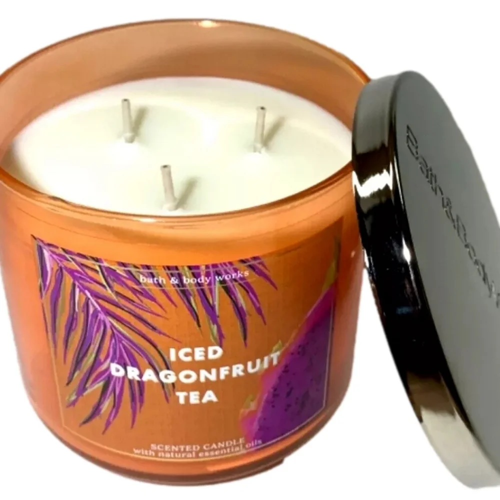 Bath & Body Works Iced Dragonfruit Tea 3-wick Candle